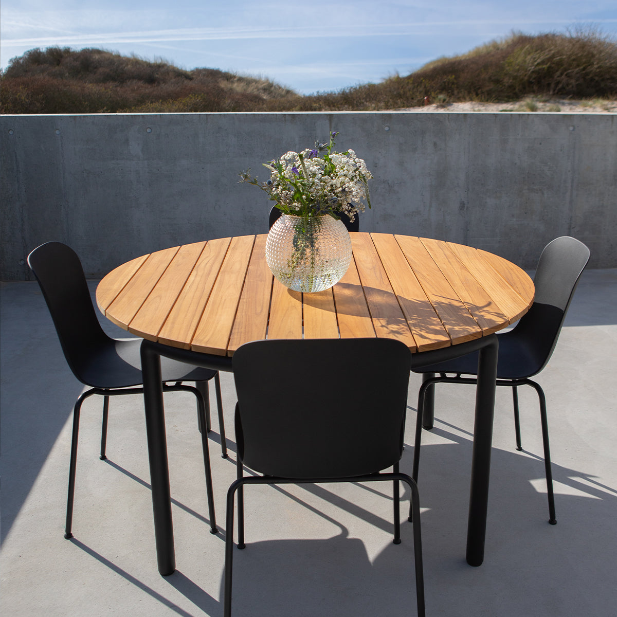 Patio Dining Table Ø133 - Teak - ZEN ZONE