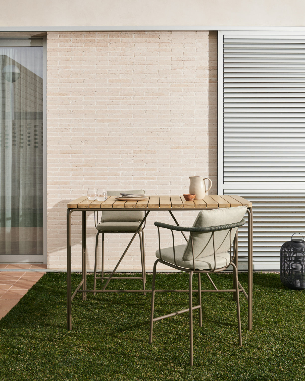 Salguer Hochtisch Outdoor massives Akazienholz Stahl in Braun 140 x 70 cm FSC 100% - ZEN ZONE Furniture