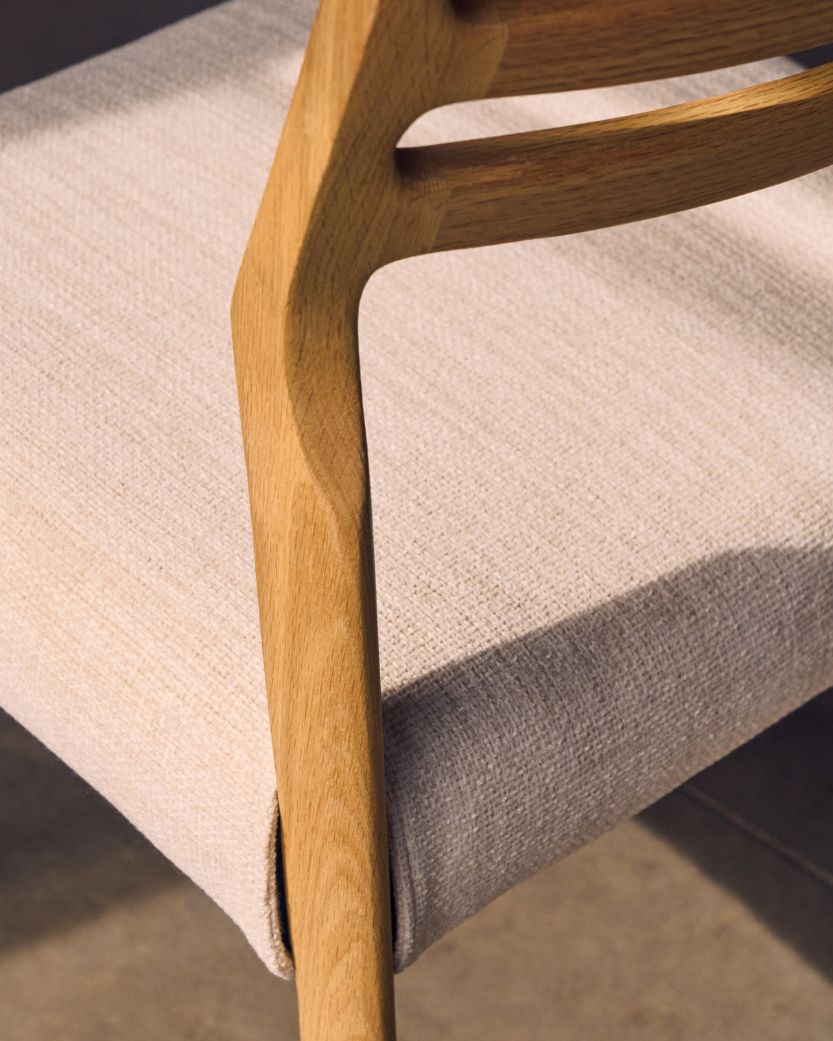 Cudia Stuhl abnehmbarer Bezug Chenille beige massive Eiche Natur-Finish FSC Mix Credit - ZEN ZONE Furniture