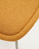 Aimin Stuhl aus senfgelbem Bouclé und Stahlbeinen mit mattbeigem Finish FSC Mix Credit - ZEN ZONE Furniture